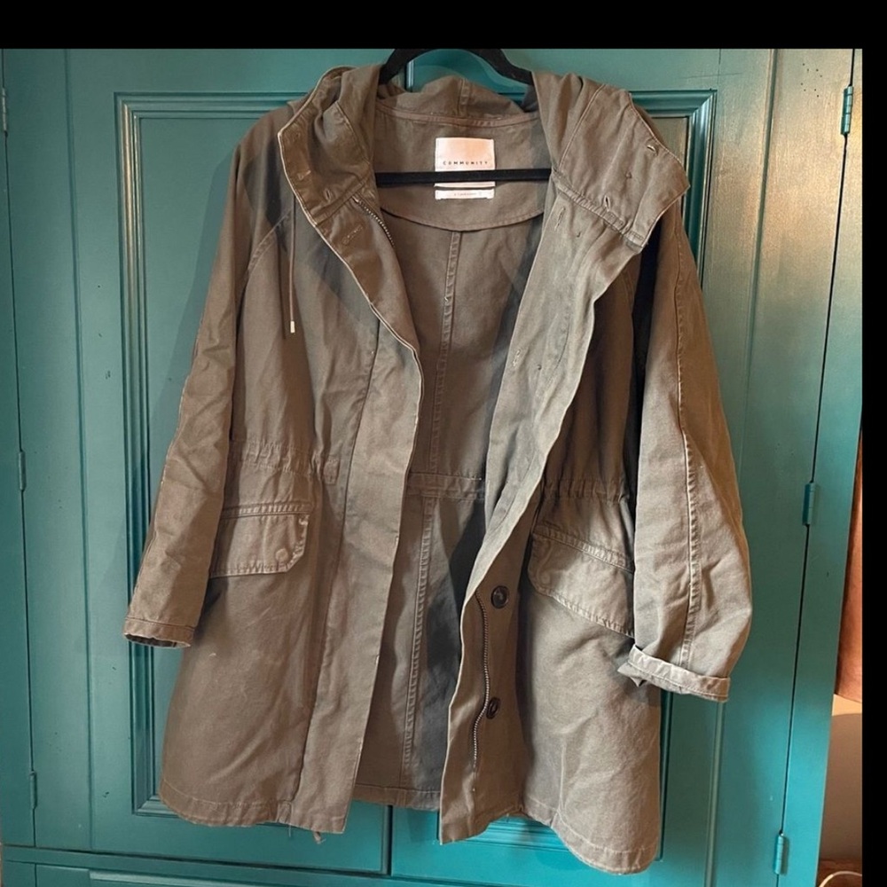 Aritzia Utility Parka Jacket – Timeless Olive Green Style Sz Small